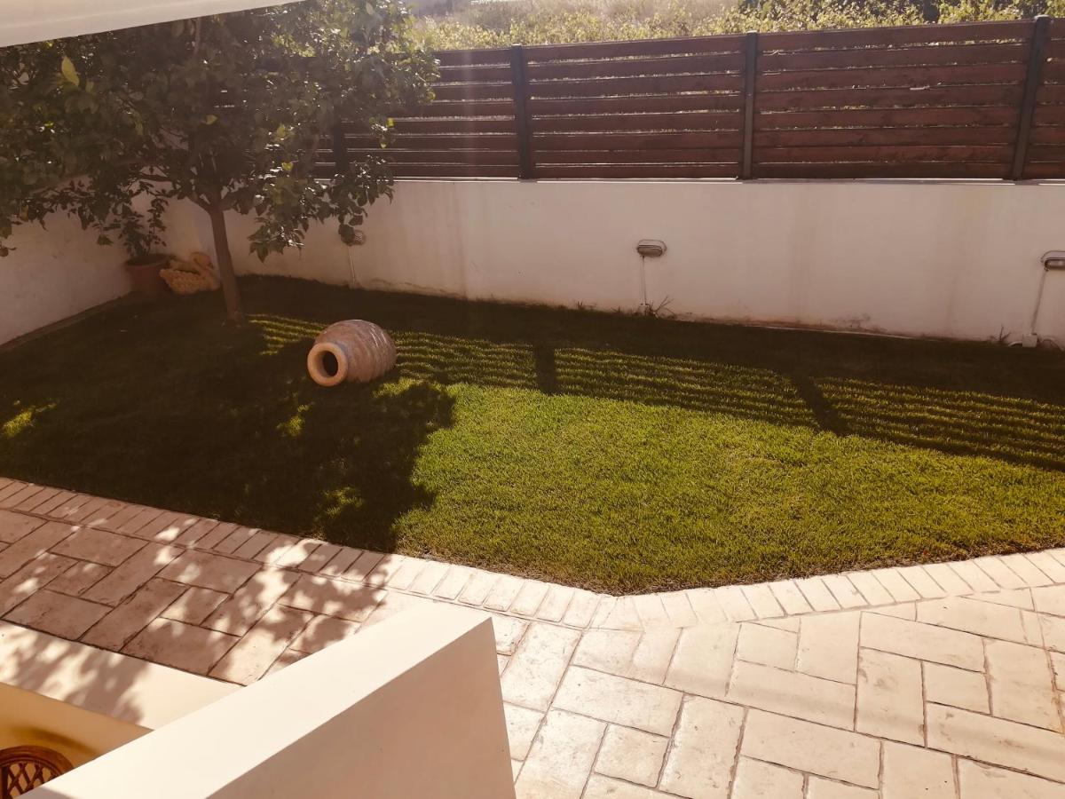 Lux House Next To The Airport Of Athens. Transport 24H Villa Artemida  Bagian luar foto